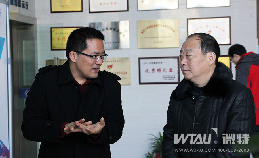 宜昌市質(zhì)監(jiān)局黨組書記、局長黃傳喜到微特調(diào)研指導(dǎo)工作