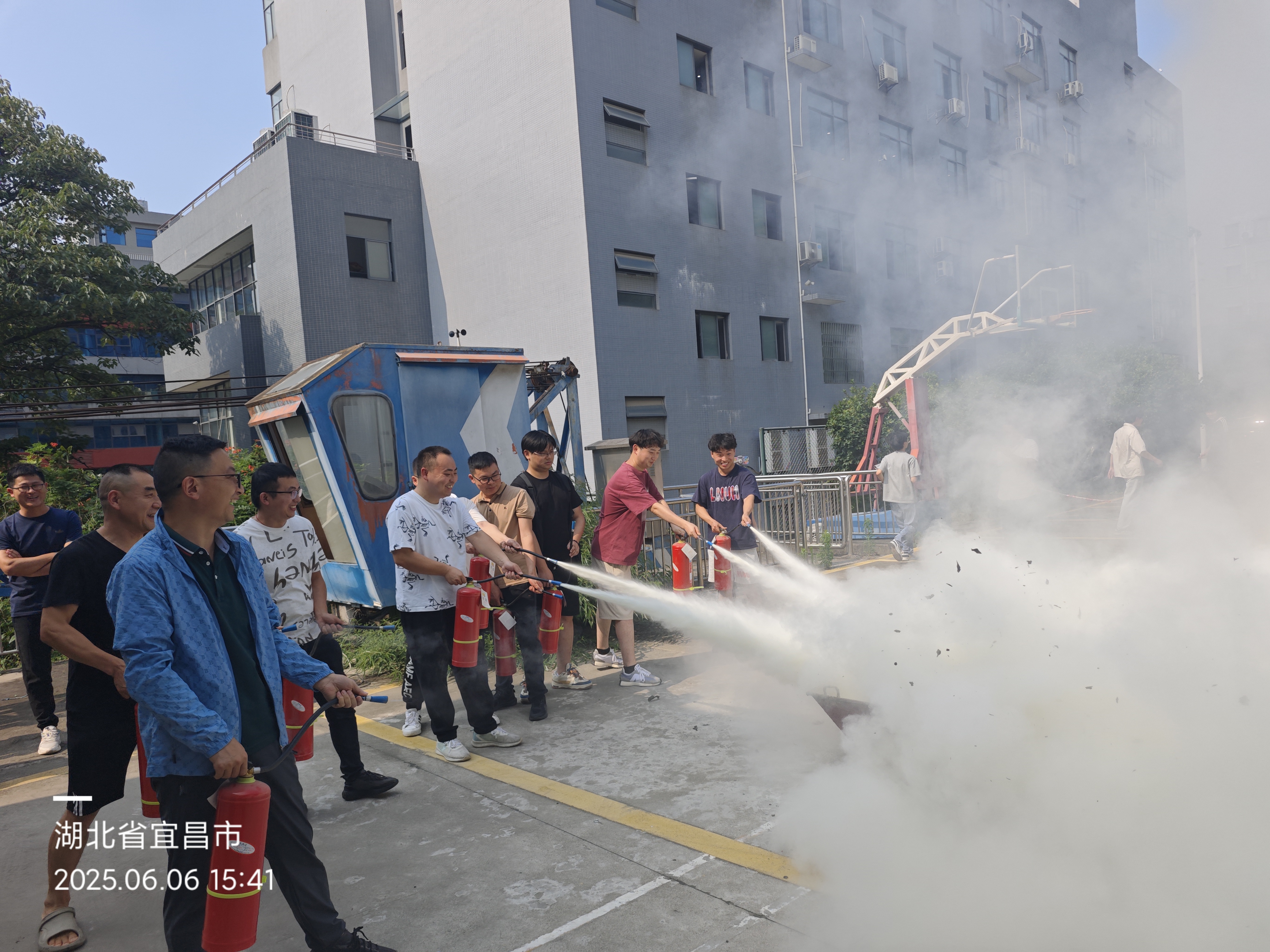 安全駐心間！微特開展消防安全培訓演練